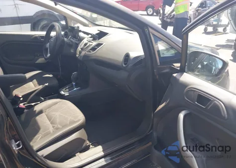 2013 Ford Fiesta Se z USA, uszkodzony, nr VIN 3FADP4BJ2DM131790